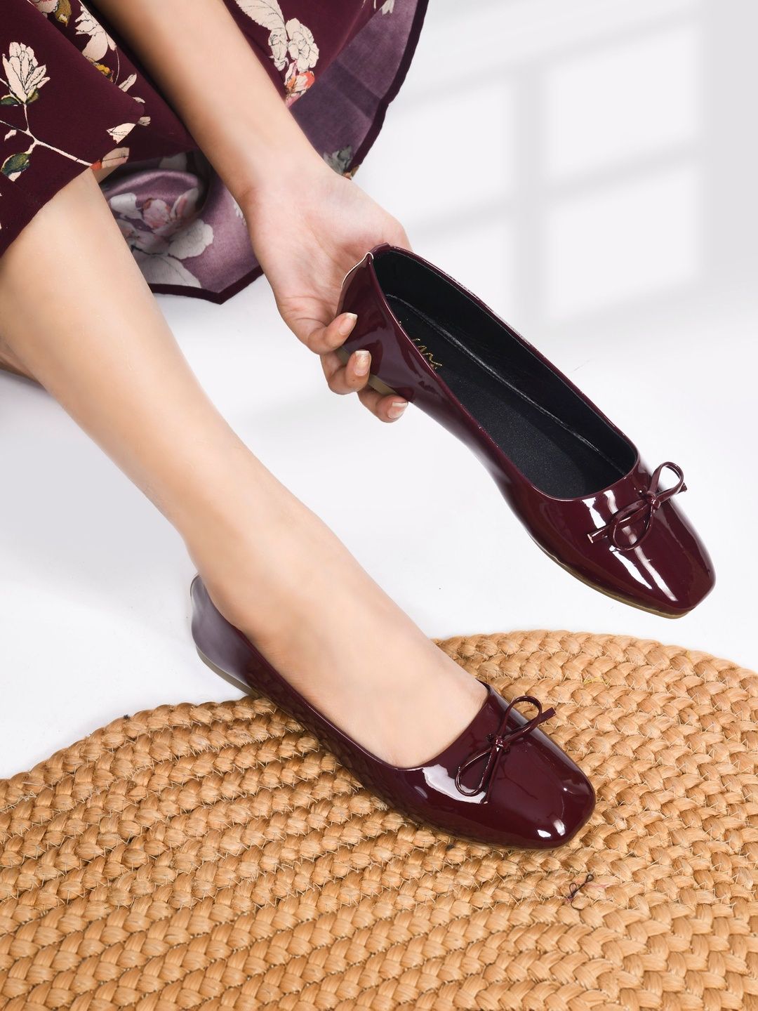 JM Looks JM Looks Women Round Toe Slip-On Ballerinas