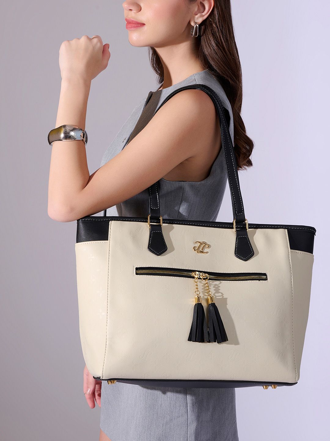 LAVIE Signature LAVIE Signature Textured Up to 16 inch Structured Tote Bag with Tasselled