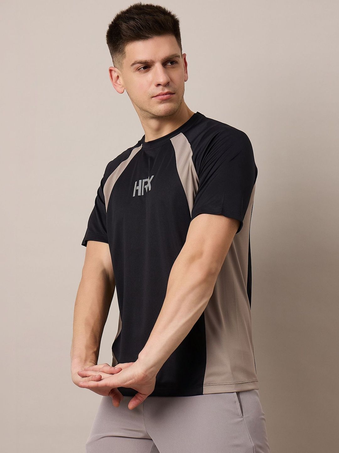 HRX by Hrithik Roshan Men Brand Logo Colourblocked T-shirt
