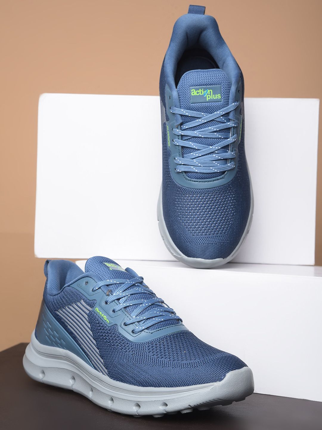 Action EVA Flotter Men Mesh Running Non-Marking Shoes