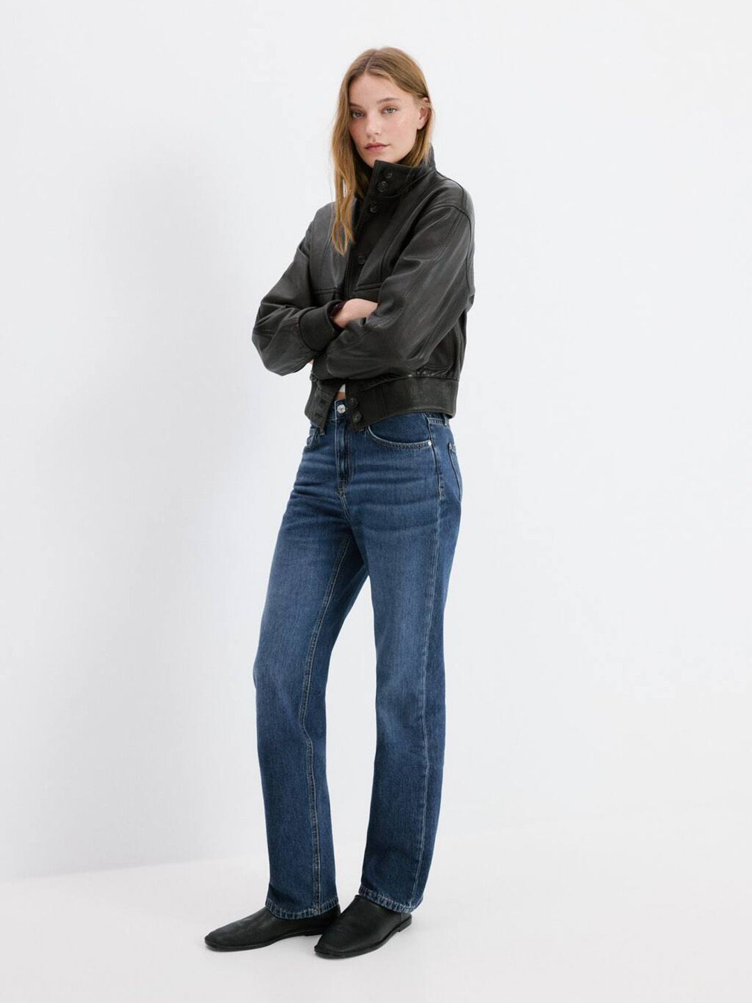 Straight Fit High-Rise Light Fade Jeans