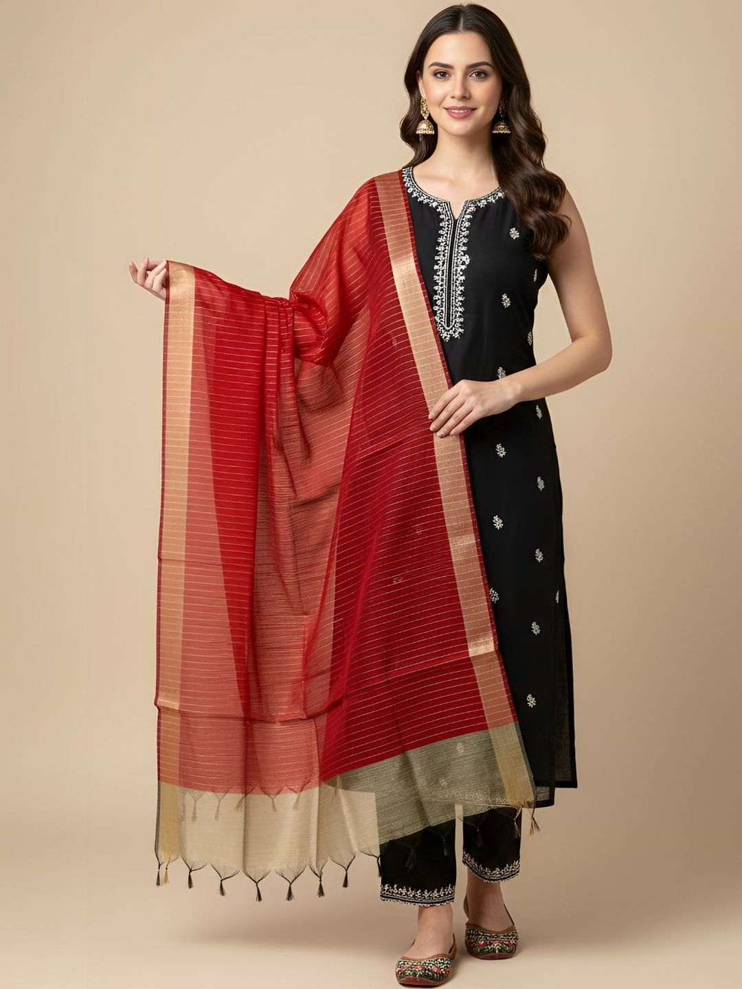 MUFFLY Striped Dupatta with Zari