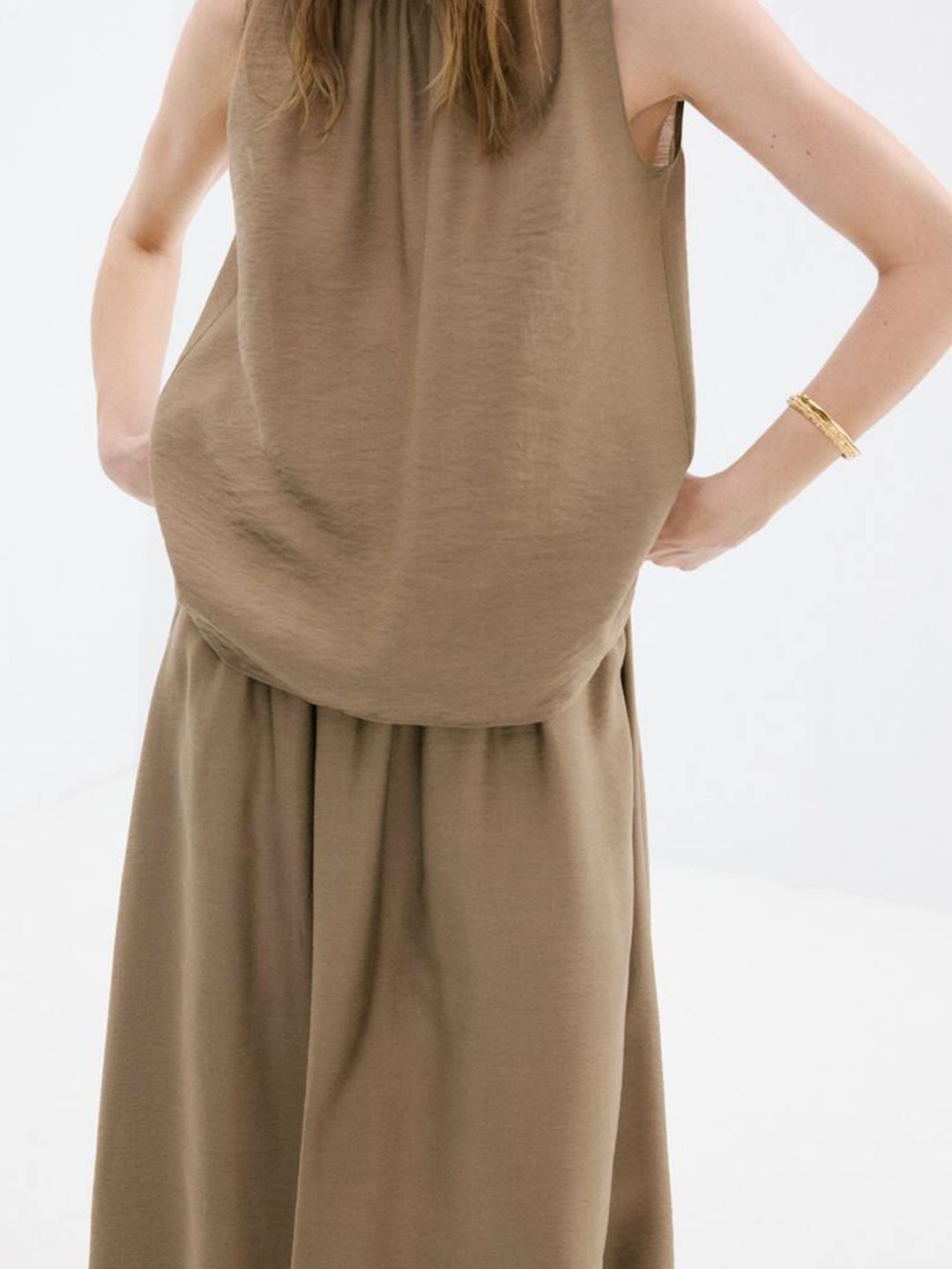 Pleated Mid-Rise Flared Midi Skirt