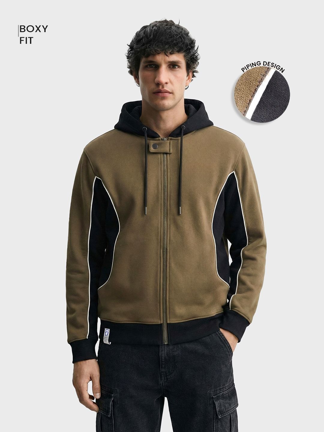 The Indian Garage Co Men Colourblocked Hooded Sweatshirt
