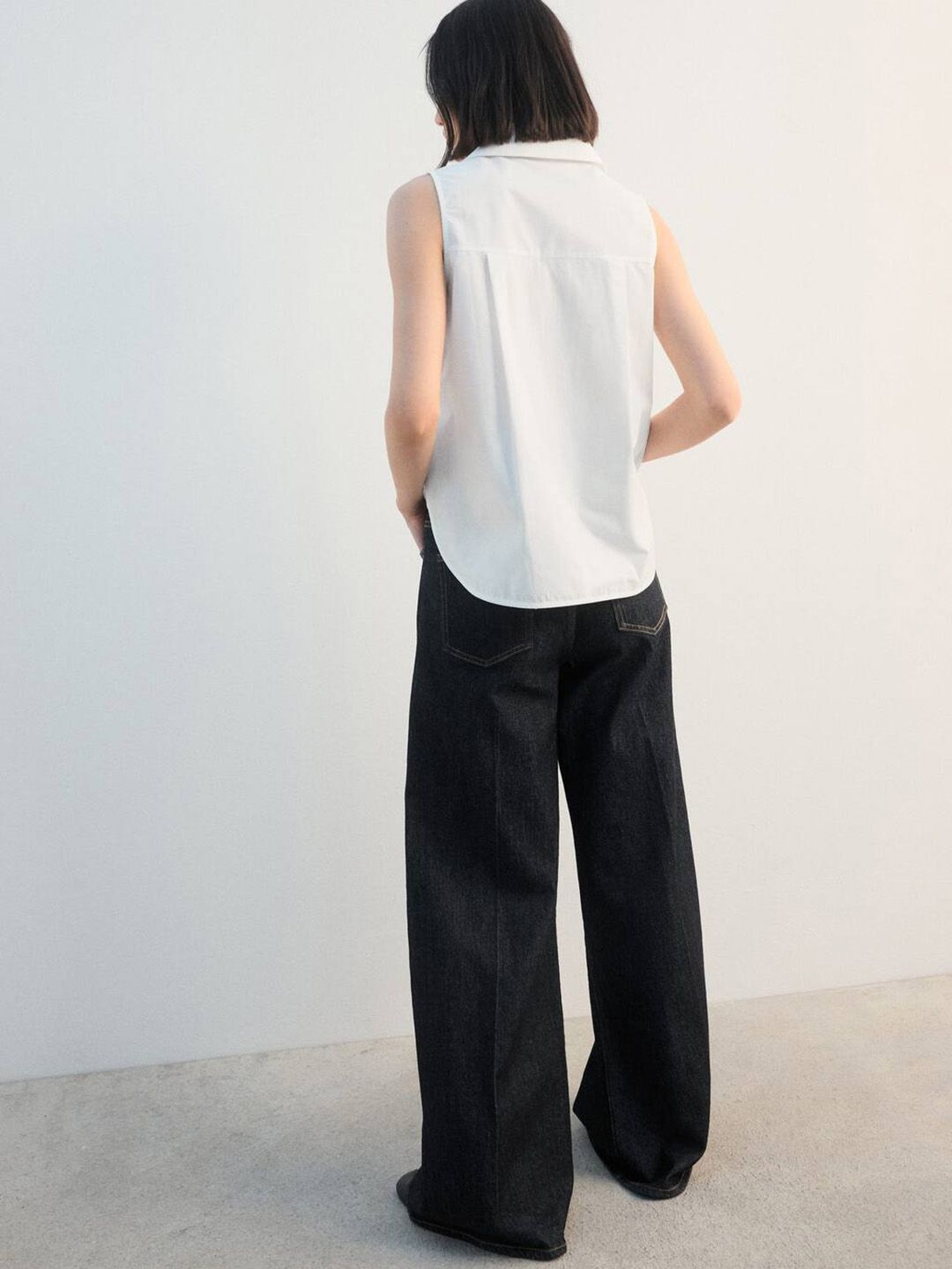 Pure Cotton Sleeveless Casual Shirt
