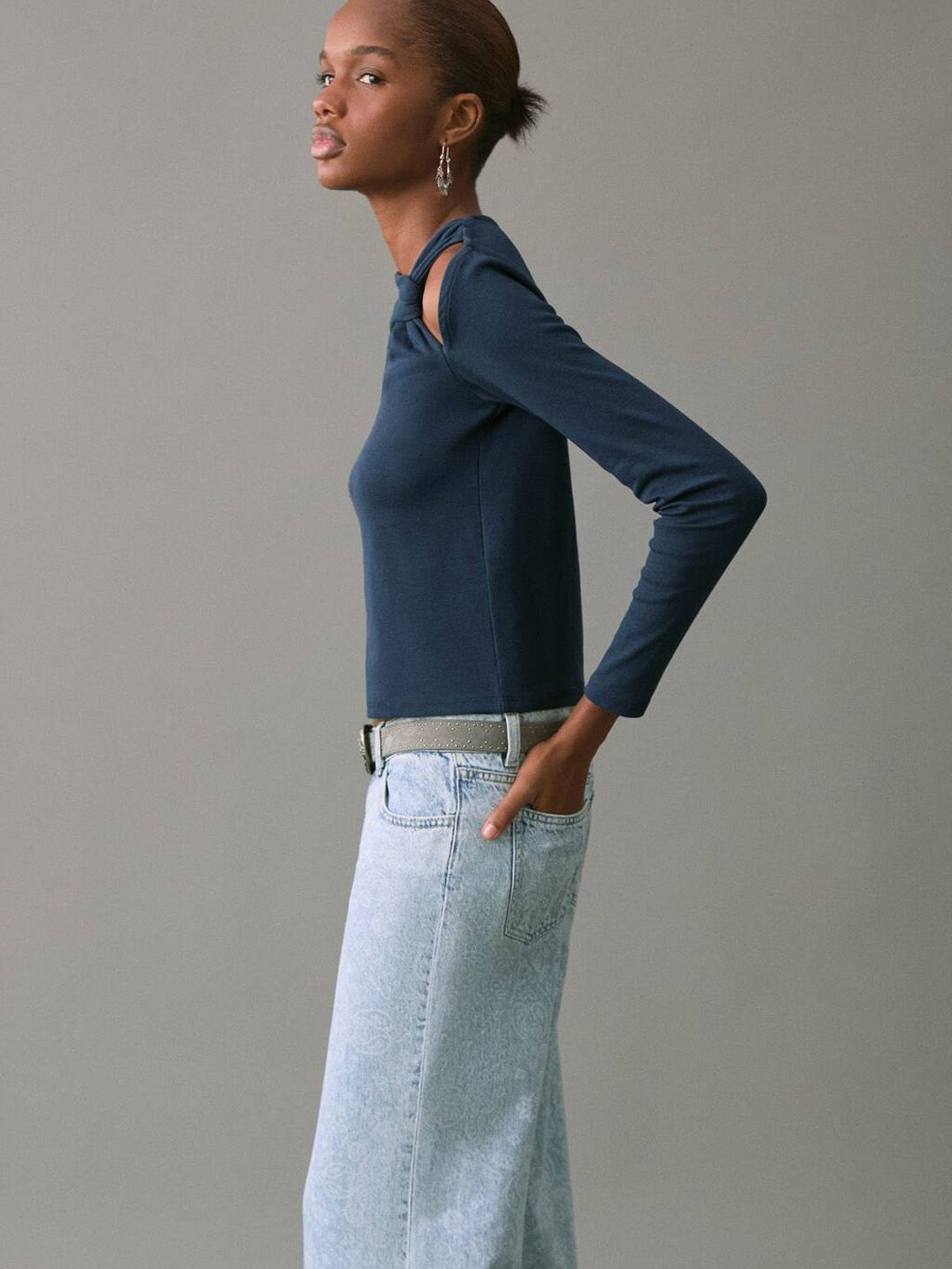 Asymmetric Neck T-shirt