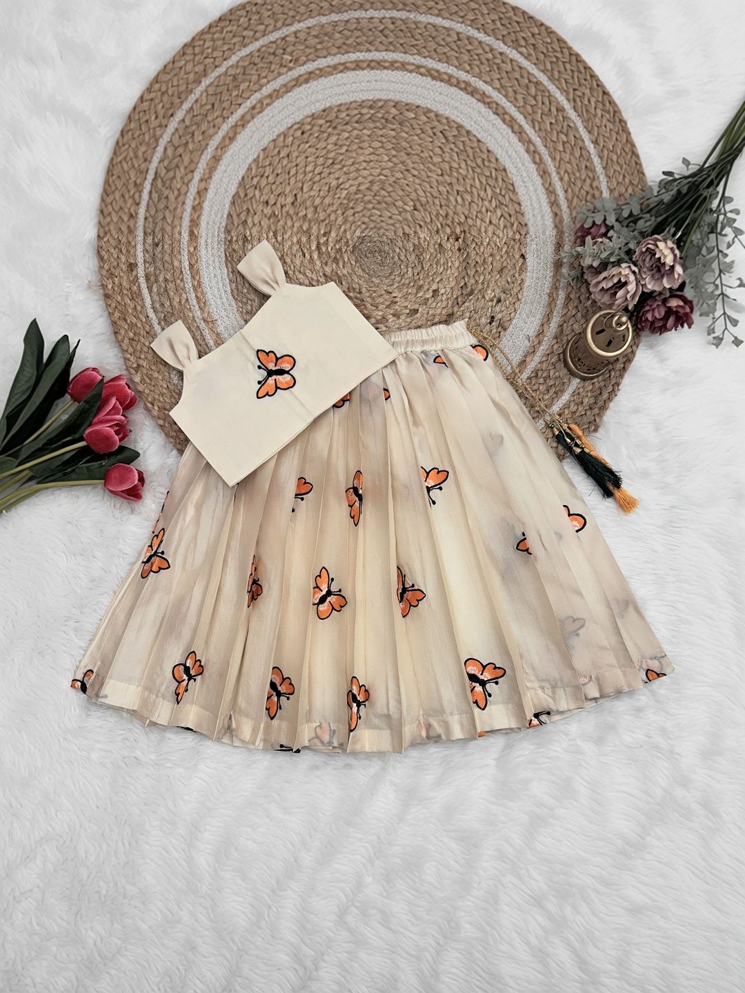 FELIZ THE DESIGNER STUDIO Girls Embroidered Thread Work Ready to Wear Lehenga &
