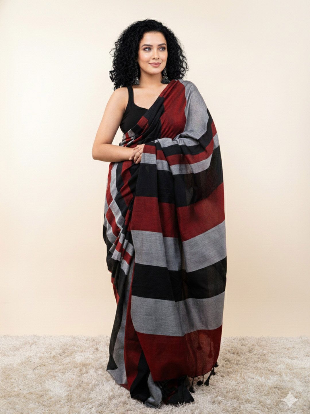 SHYAMALI BOUTIQUE Striped Pure Cotton Block Print Saree