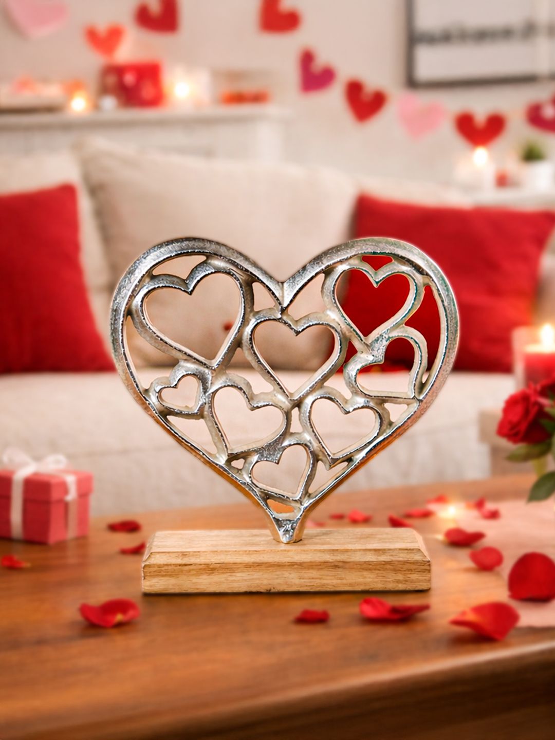 MARKET99 Elegant Love Hearts Silver Metal Metallic Living Room Medium Showpiece - 3.5 Inches