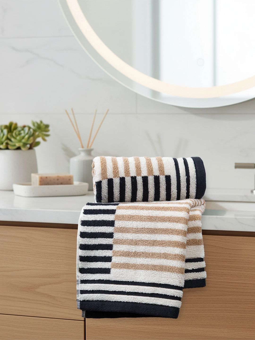 MYTRIDENT MYTRIDENT Symphony Of Threads 2Pcs Beige & White Striped 625 GSM Pure Cotton Hand Towels