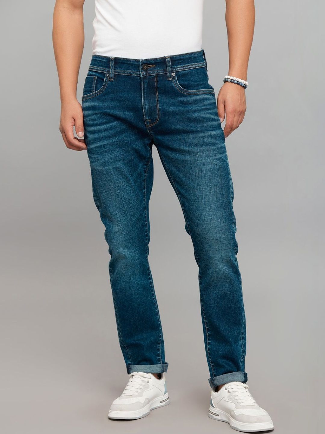 Rookies Men Skinny Fit Low-Rise Light Fade Stretchable Jeans