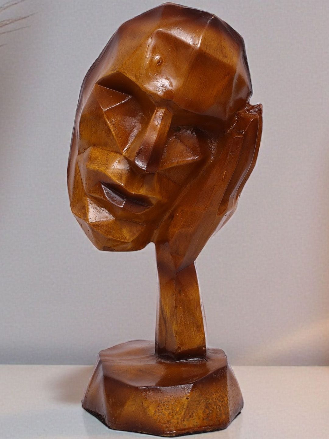 vedas Black Figurine Showpiece