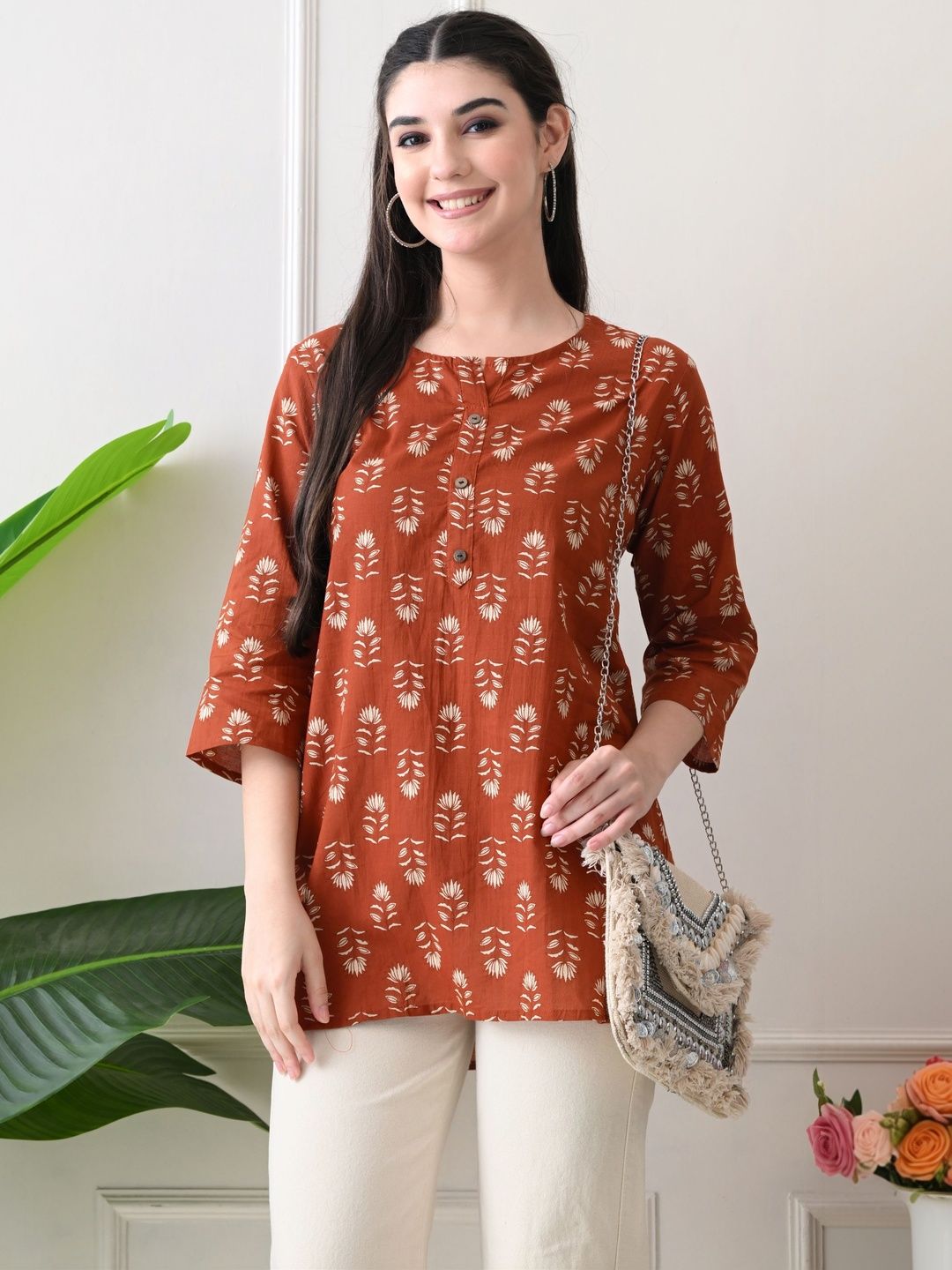 Anouk Rustic Botanical Printed Pure Cotton Kurti