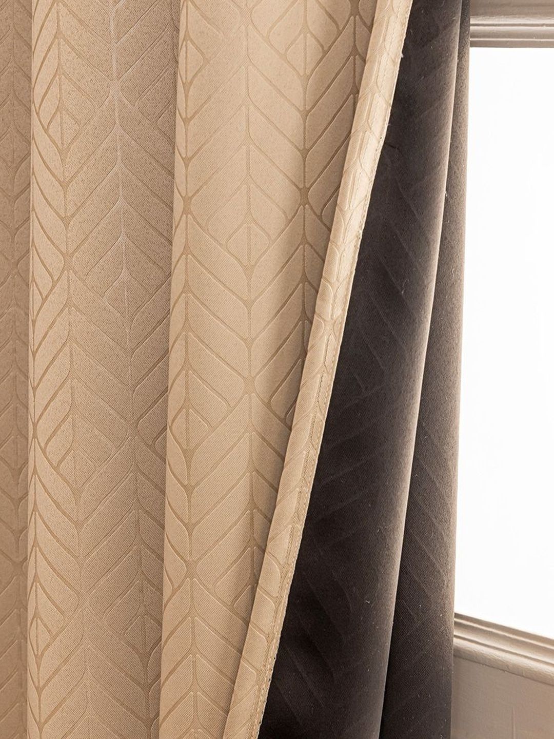 HOMEMONDE HOMEMONDE Beige Black Out Window Fashion