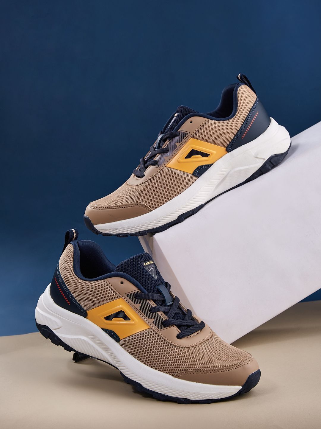 Campus Men Mesh Running Non-Marking Shoes UNIC