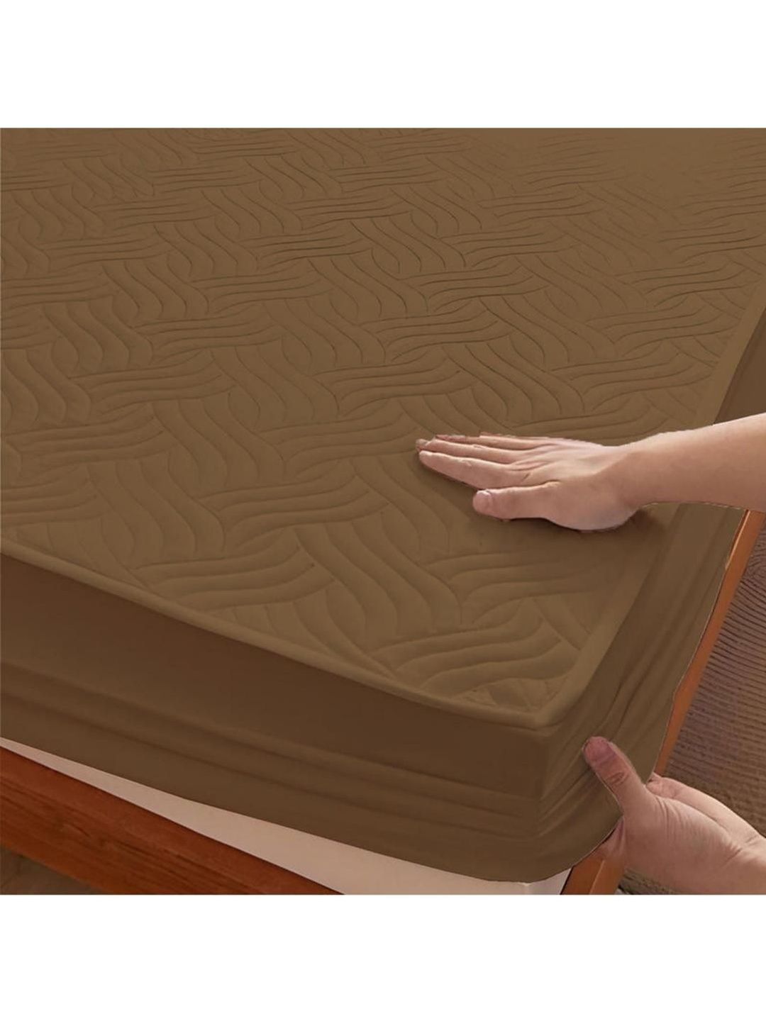 Furnish Factory Coffee Brown Polyester Breathable Mattress Protector
