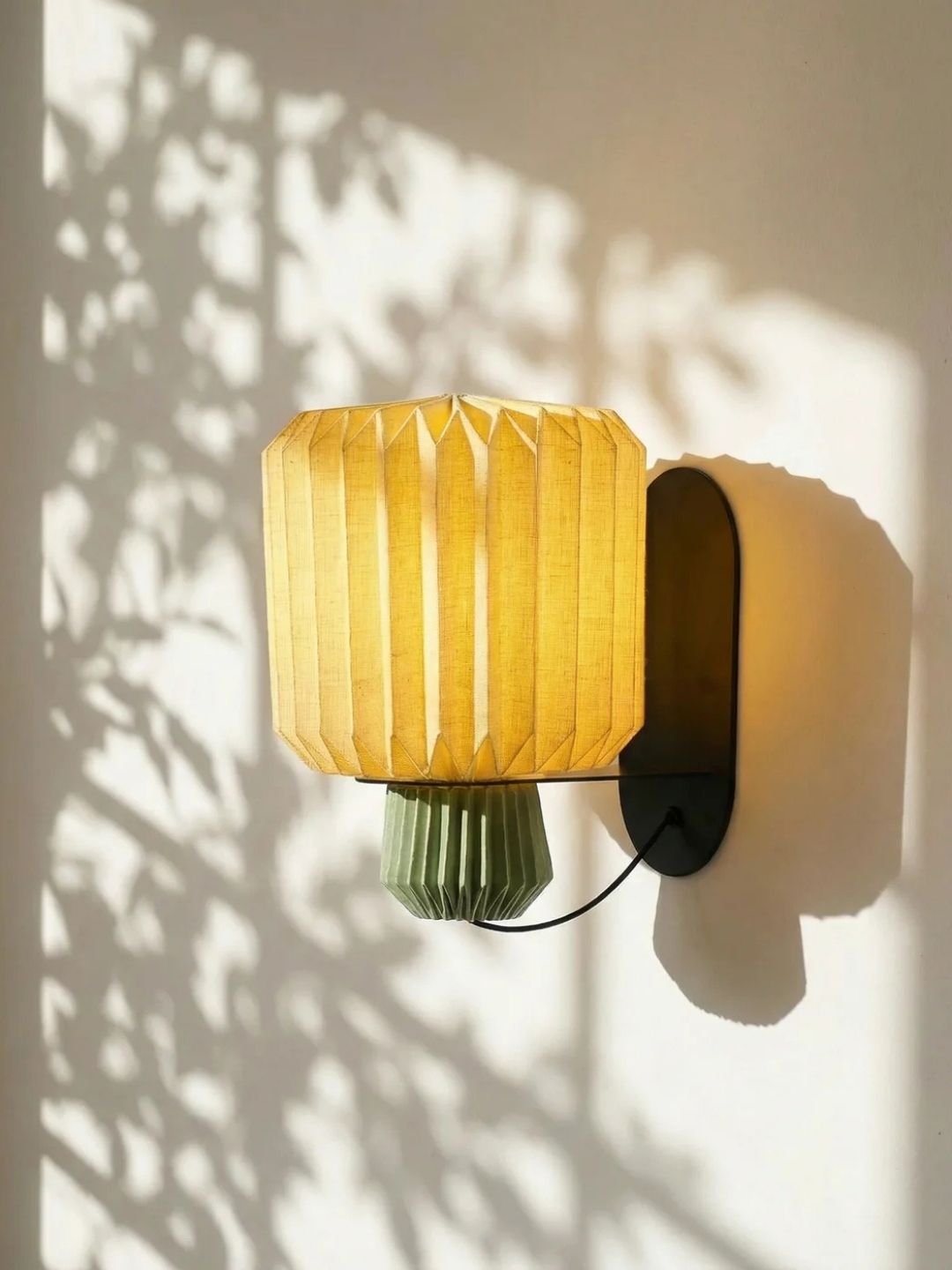 FIG Lumi Fold Sconce Linen Wall Lamp