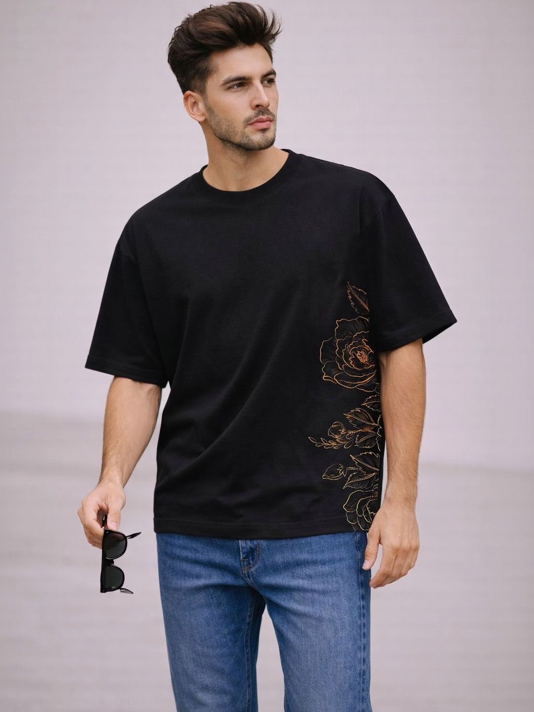 Moda Rapido Men Floral Printed Drop-Shoulder Sleeves T-shirt