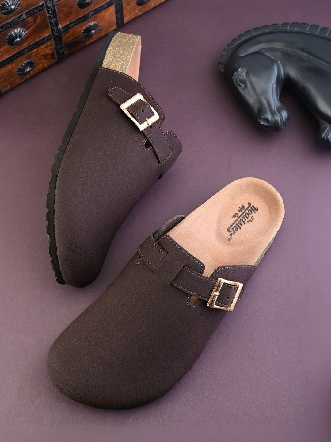 The Roadster Lifestyle Co Men Buckle Shoe-Style Sandals