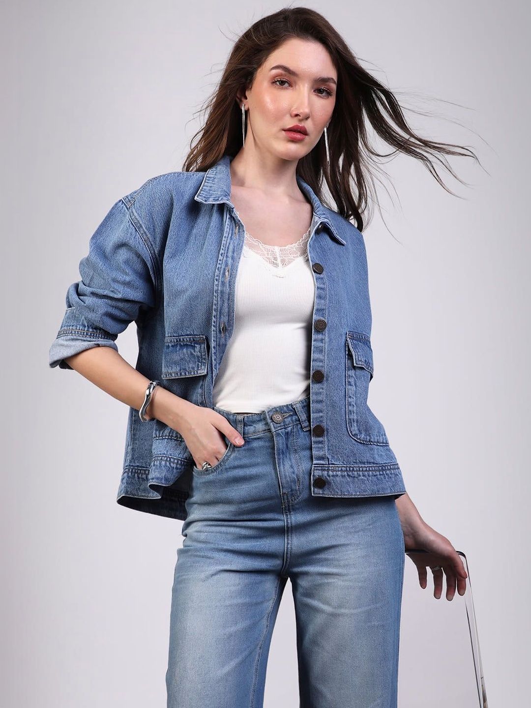 Urbano Fashion Women Light Blue Relaxed Fit Full Sleeve Utility Denim Jacket