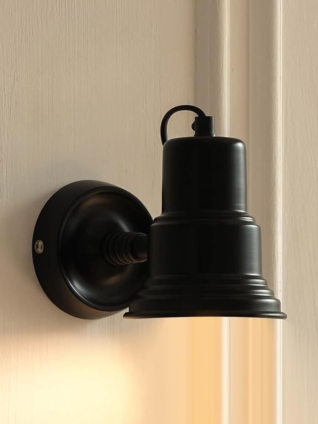 Divine Trends Black Wall Lamp with Rotation Adjustment