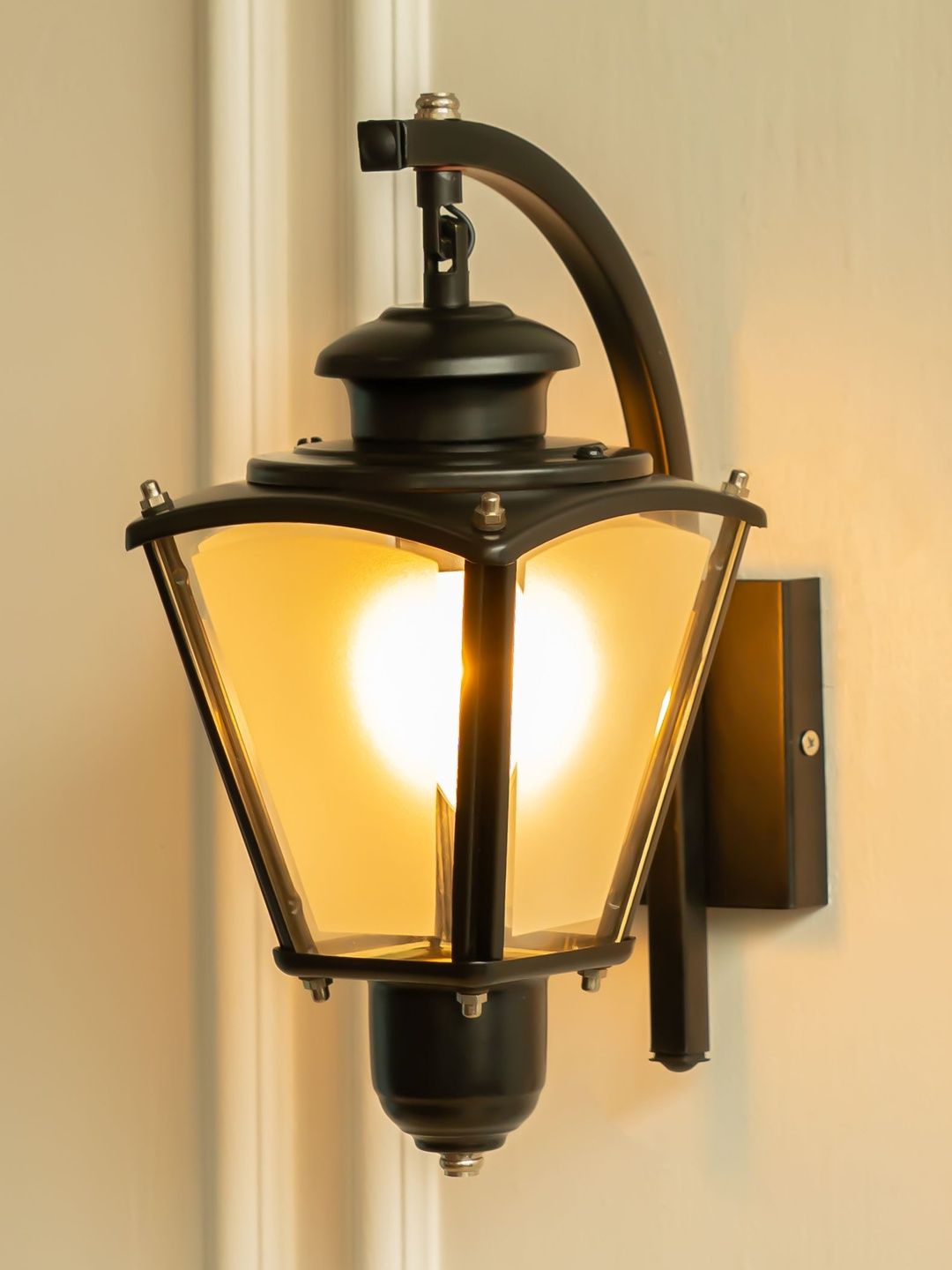 Divine Trends Black Outdoor Waterproof Wall Lamp