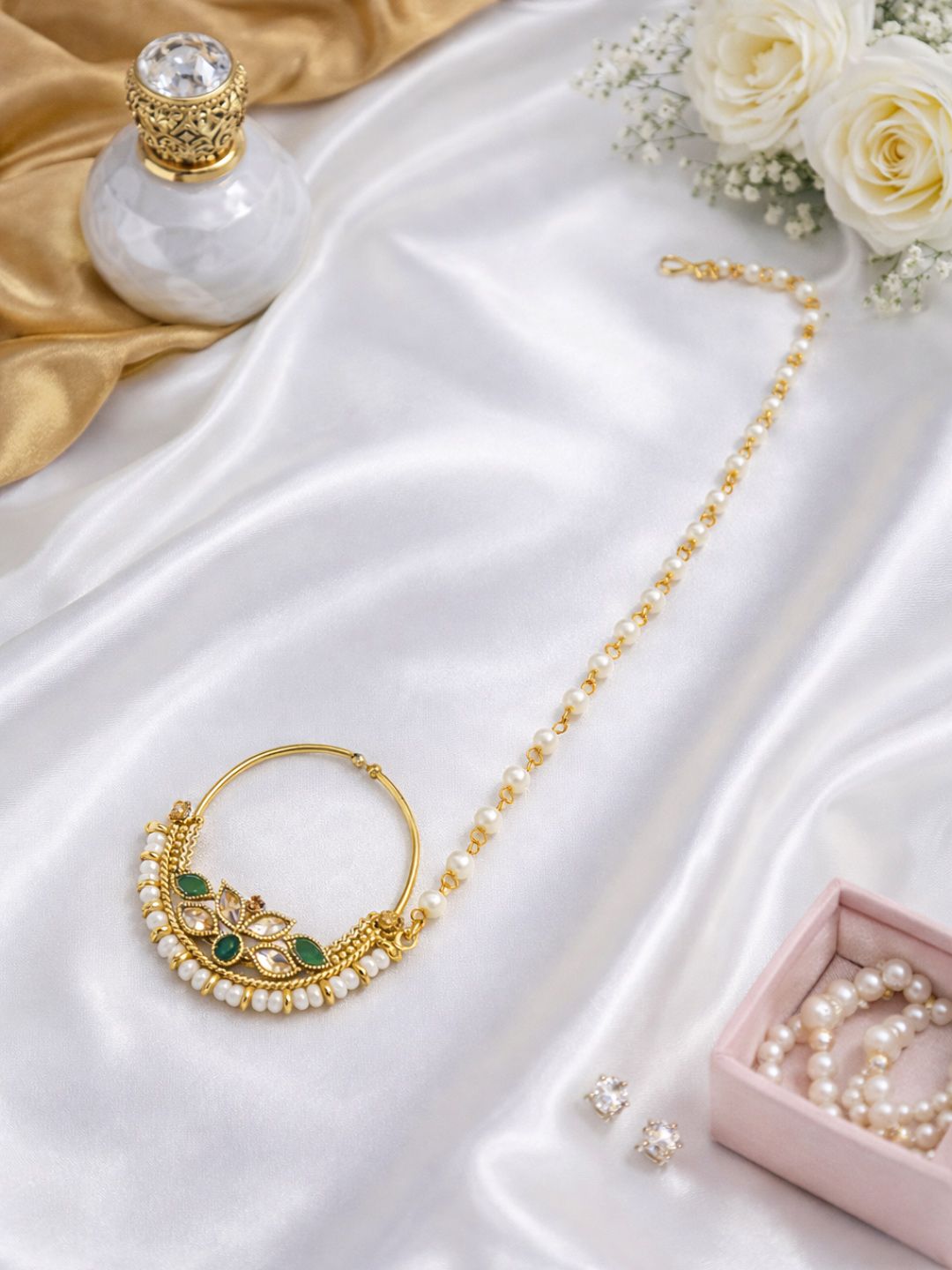 I Jewels Green & Off-White Antique Gold-Plated Pearl Studded Beaded Chained Nose Ring