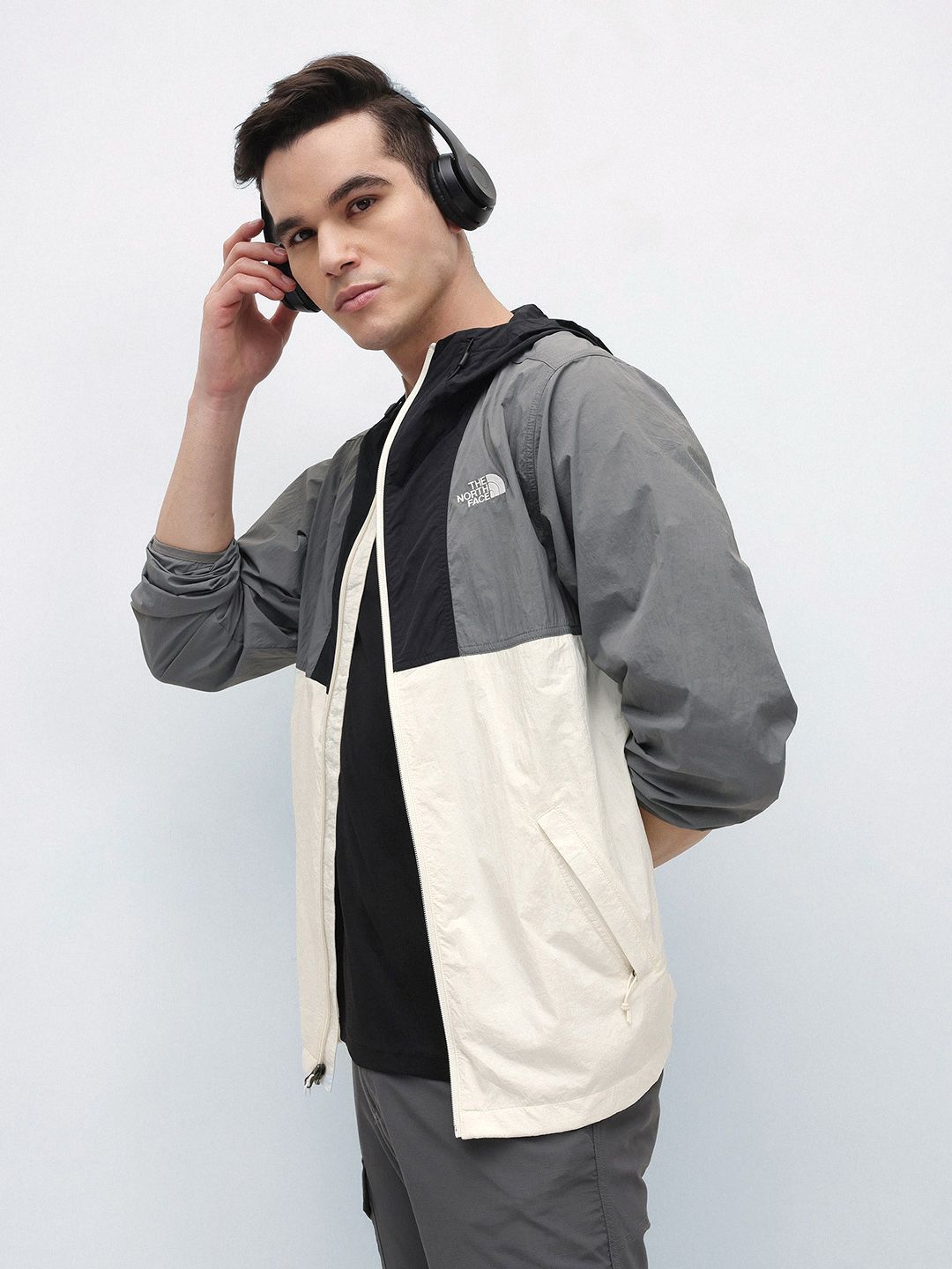 The North Face Colourblocked Water-Repellant UPF 50+ Hooded Jacket