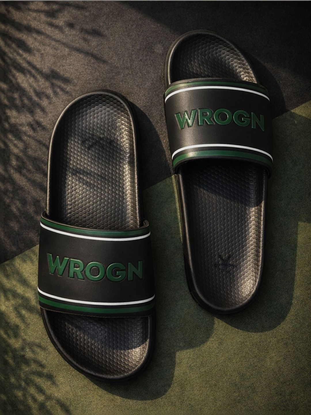 WROGN Men Printed Sliders