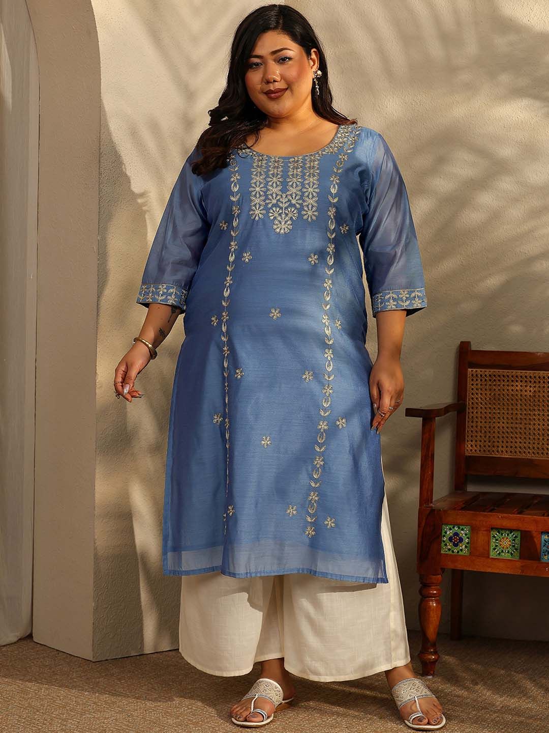Extra Love By Libas Plus Size Women Floral Embroidered Thread Work Chanderi Silk Kurta