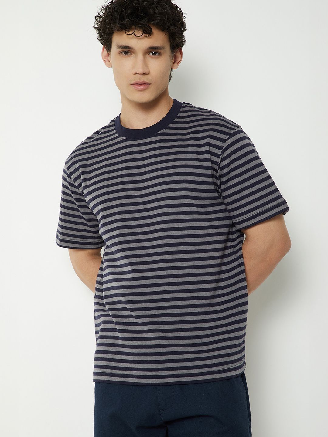 max Men Striped T-shirt