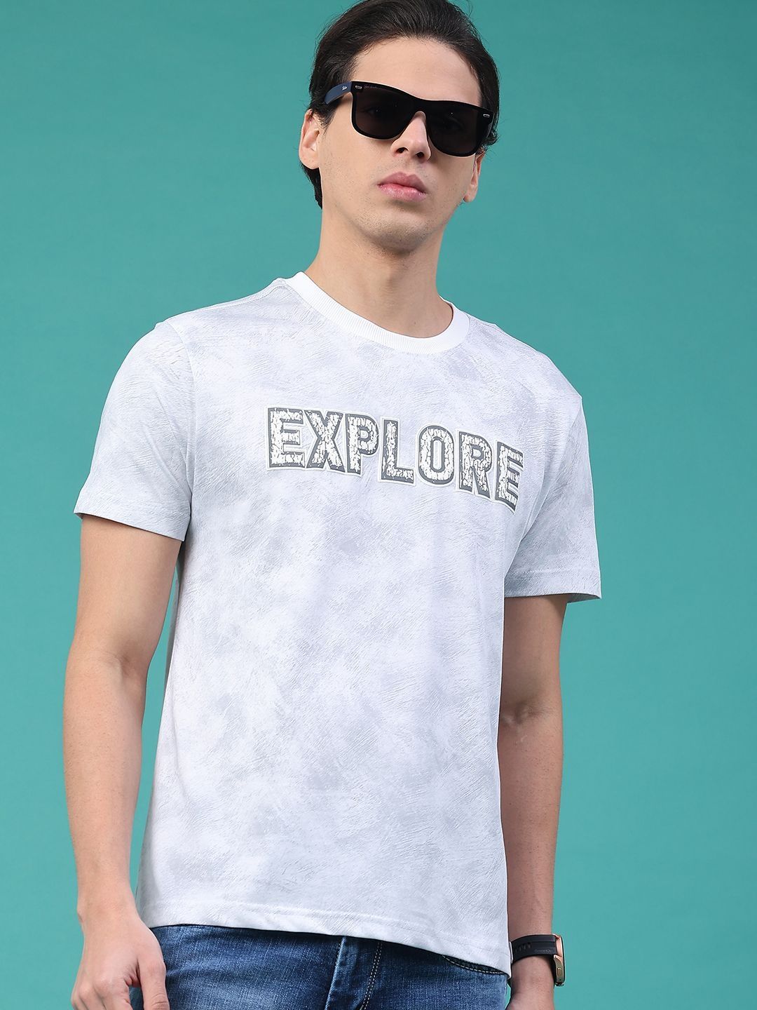 V-Mart Men Typography Printed T-shirt