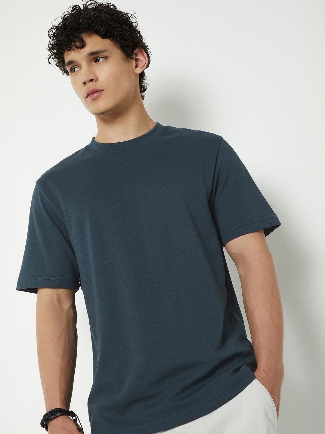 max Men T-shirt
