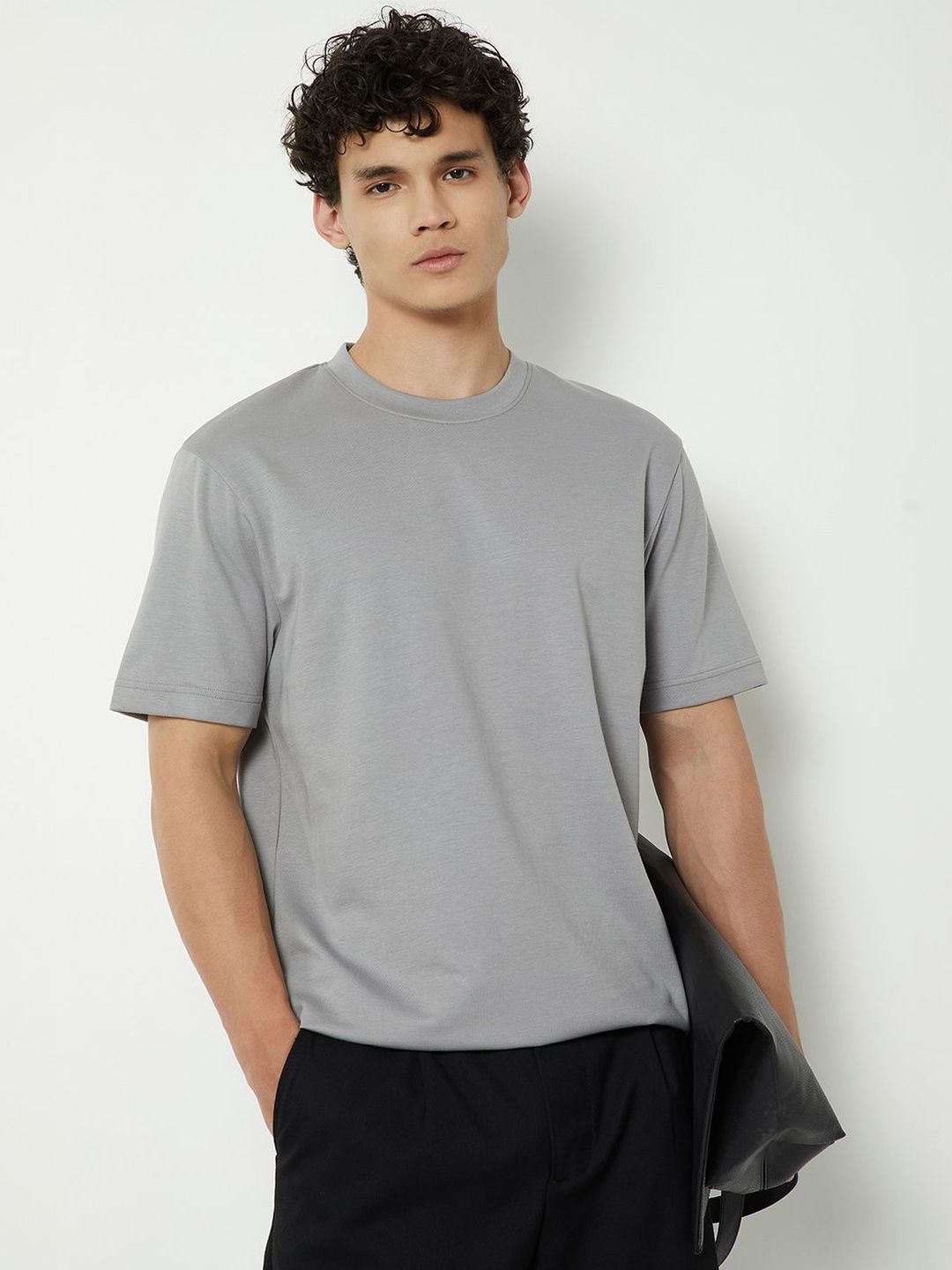 max Men T-shirt