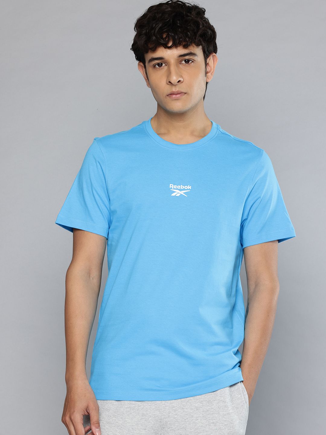 Reebok Brand Logo Detail Pure Cotton T-shirt