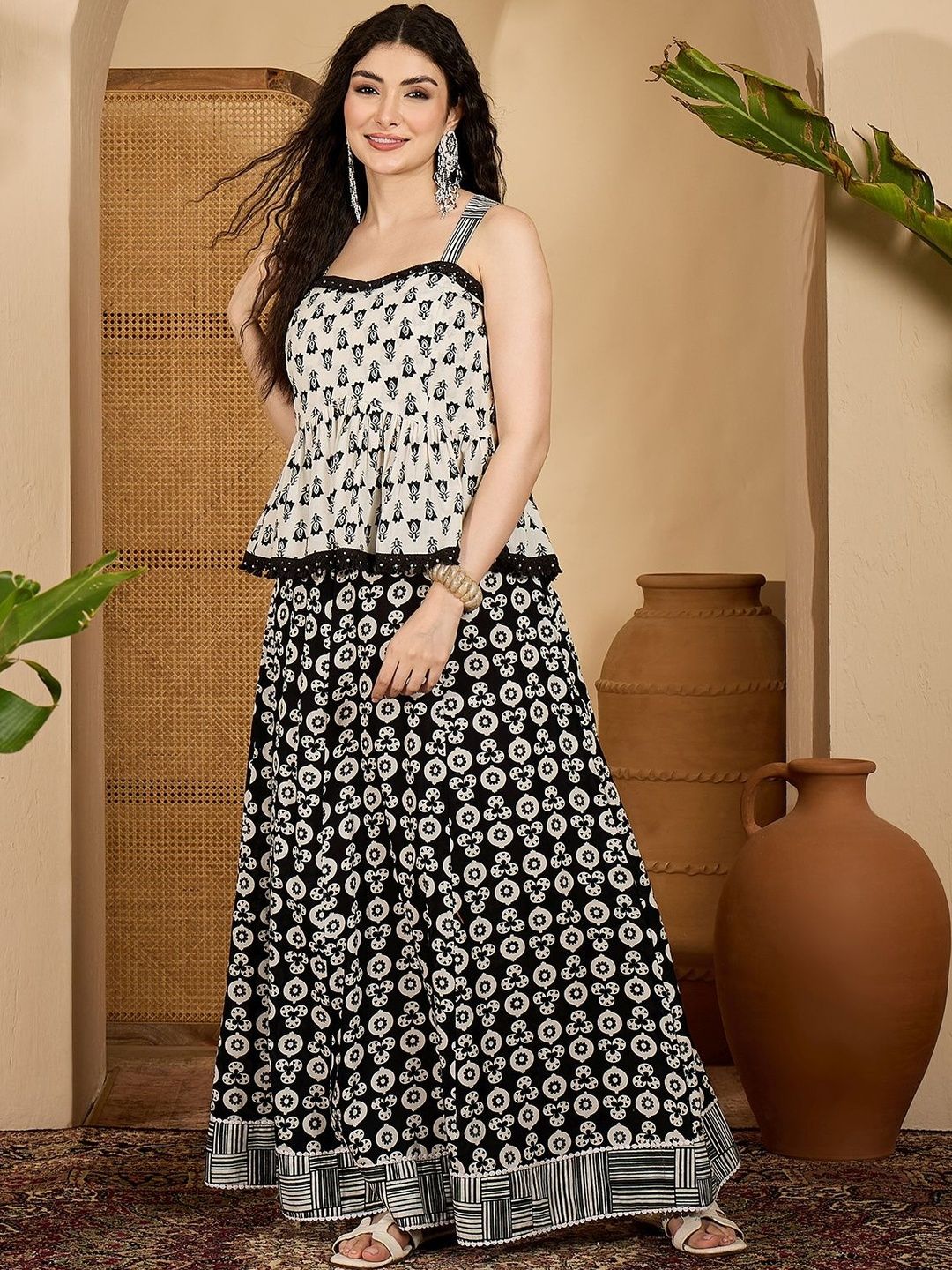 Sangria Printed Shoulder Straps Top & Skirt Co-Ords Set