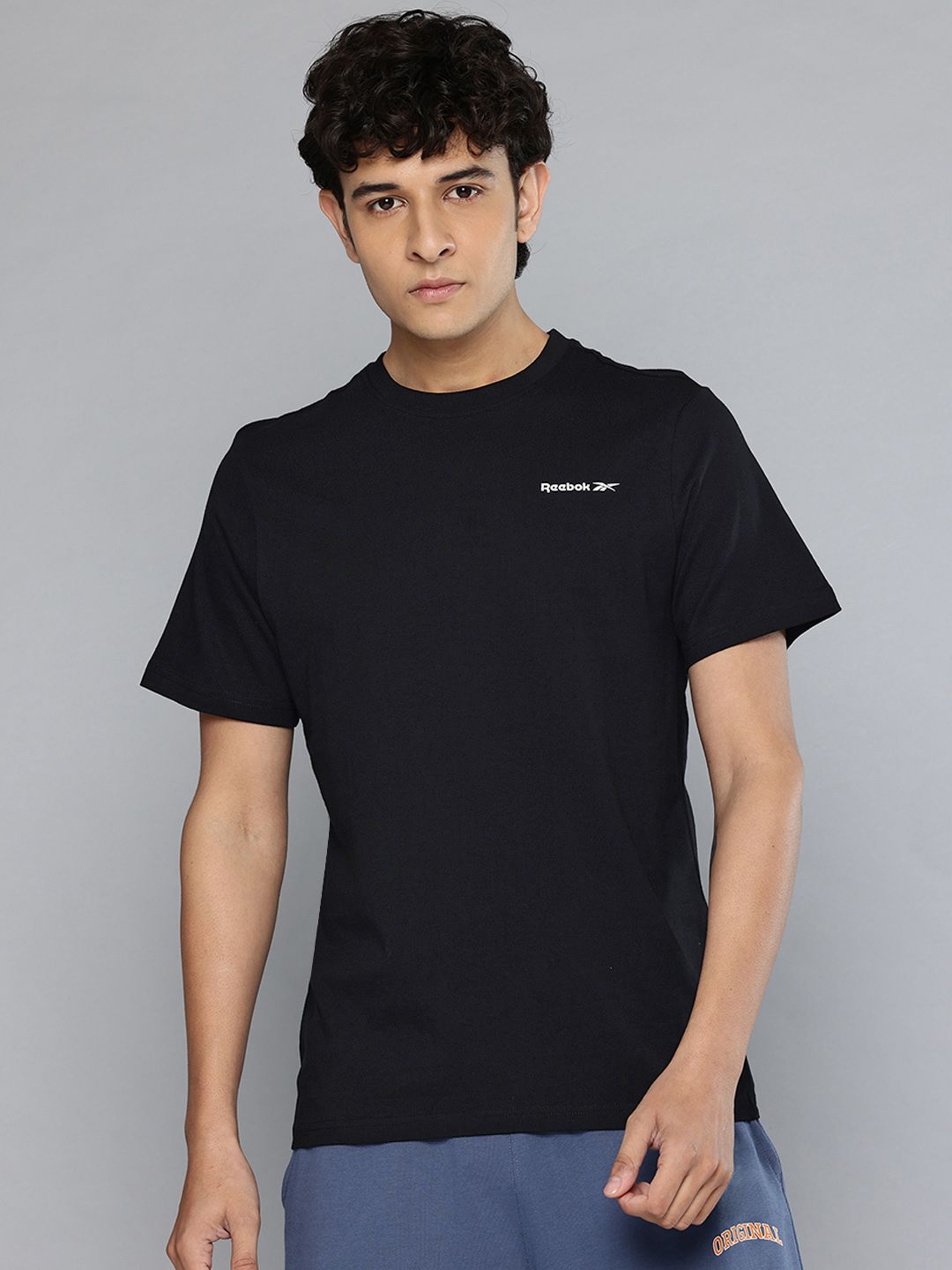 Reebok Brand Logo Detail Pure Cotton T-shirt