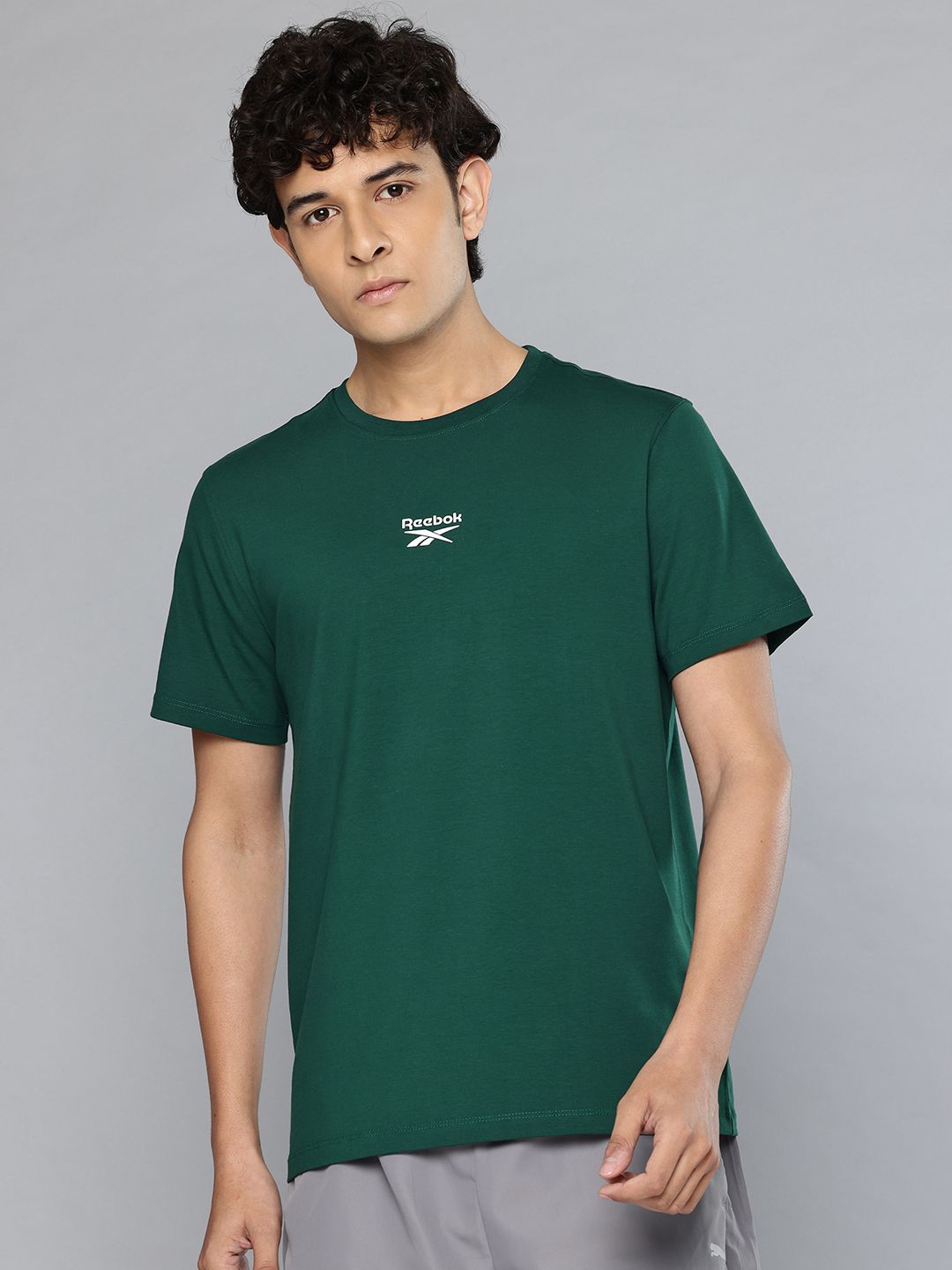 Reebok Brand Logo Detail Ultra Light T-shirt