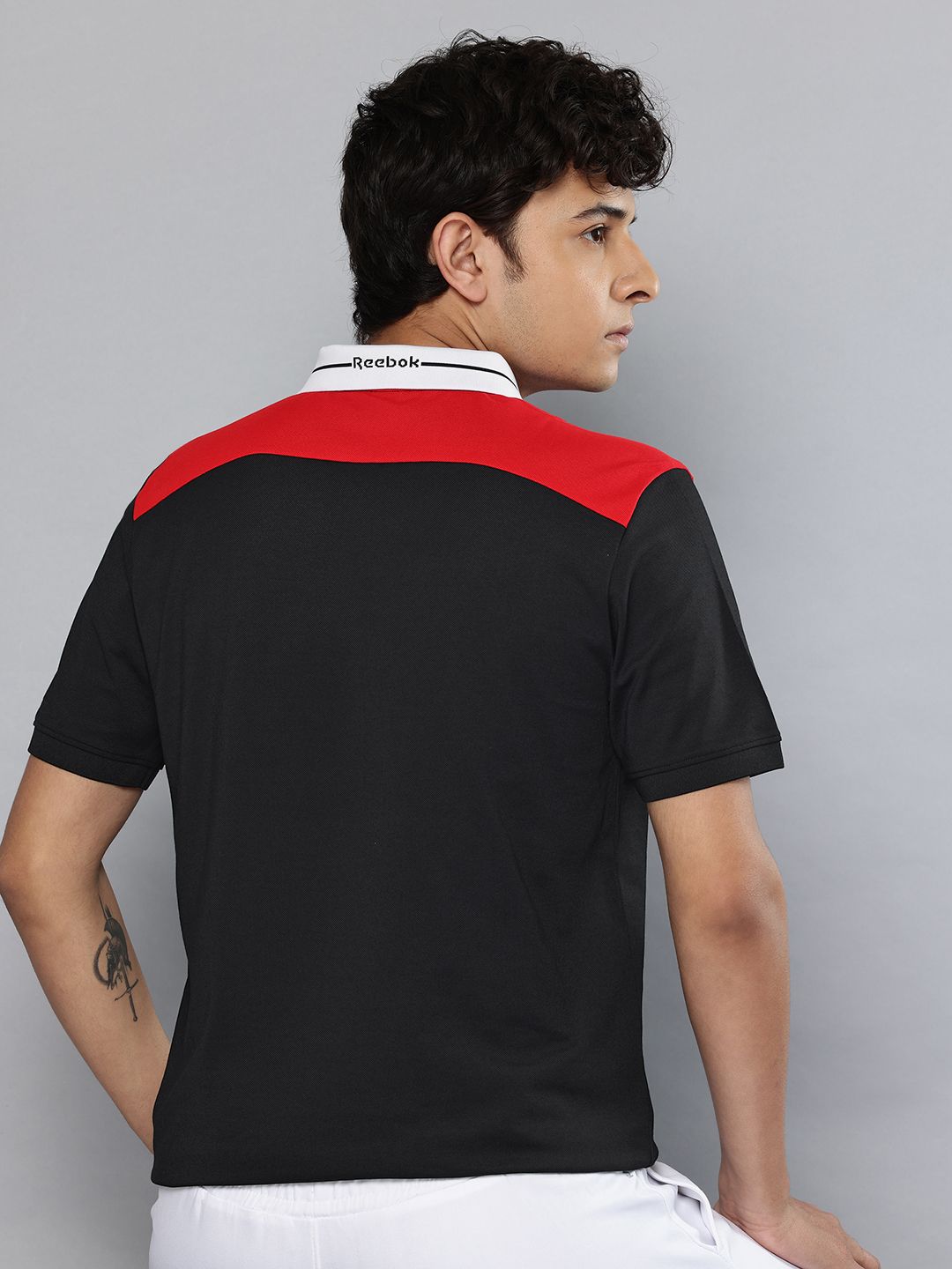 Reebok Contrast Yolk Polo Collar T-shirt