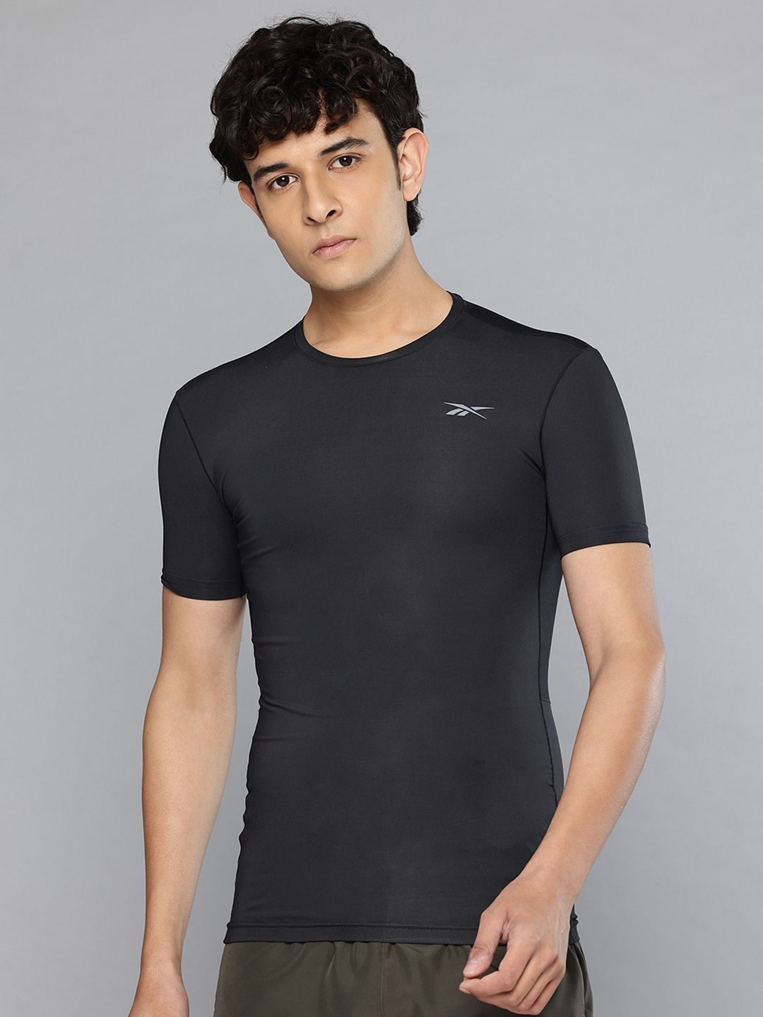 Reebok Brand Logo Printed Slim Fit T-shirt