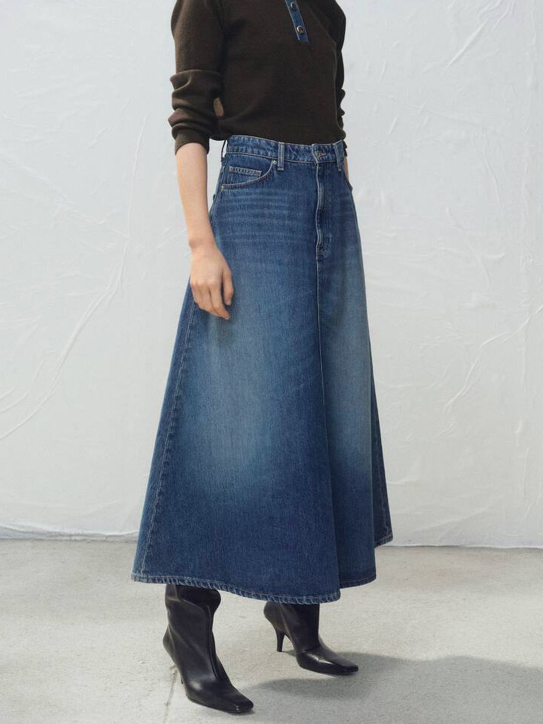 Mid-Rise Washed Flared Denim Midi Skirt