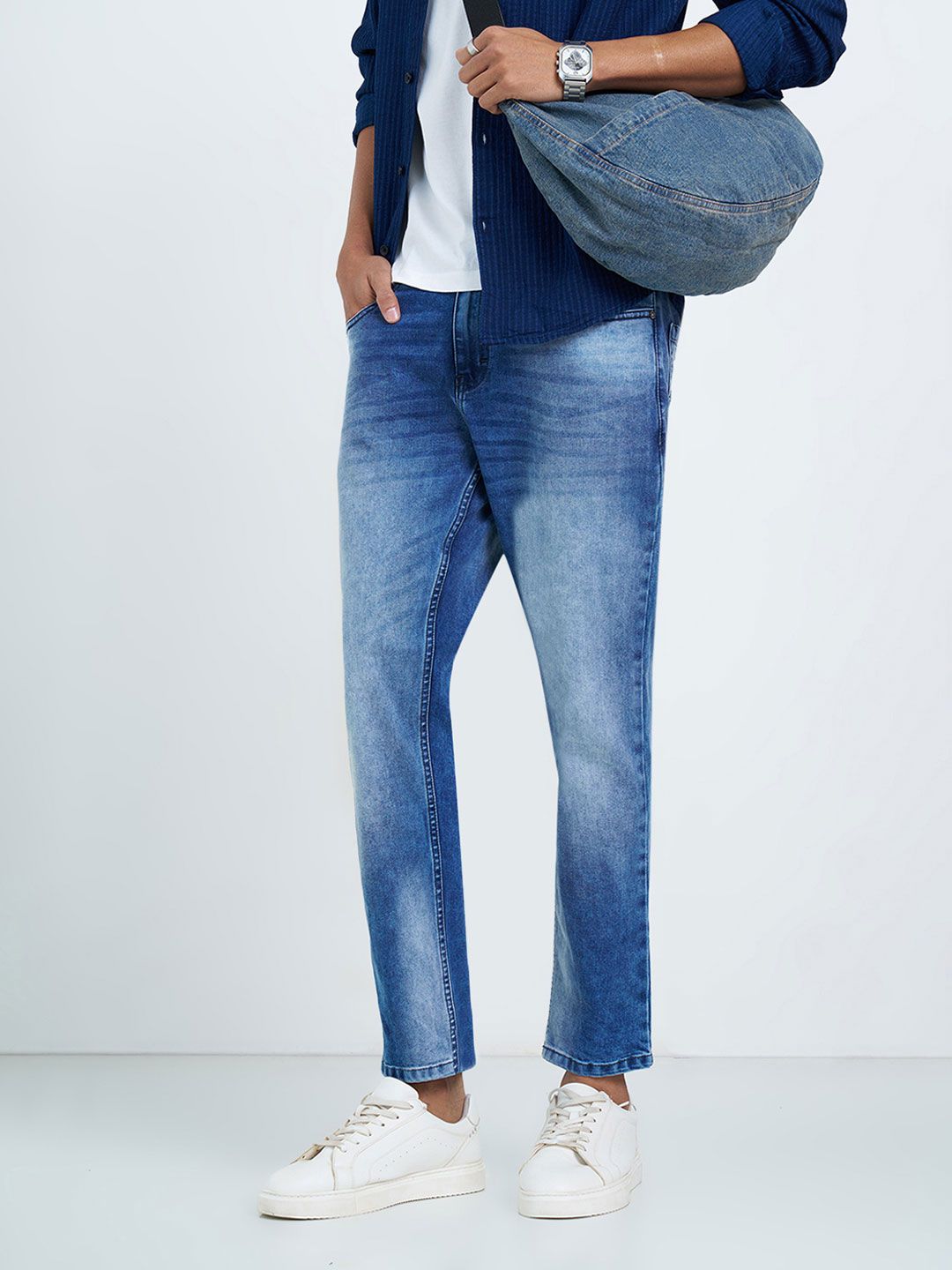 SF JEANS by Pantaloons Men Slim Fit Mid-Rise Light Fade Jeans