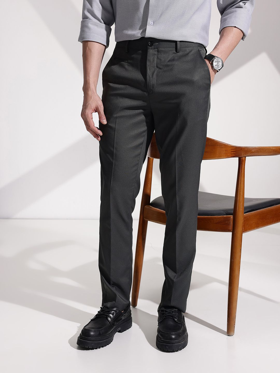 encore by INVICTUS Men Slim Fit Formal Trousers