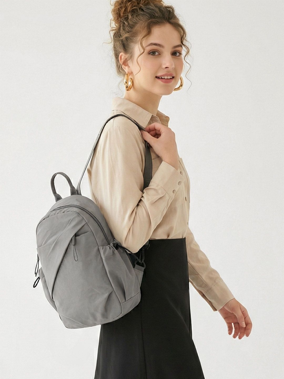 glitchez Women Yoke-Style Solid Backpack
