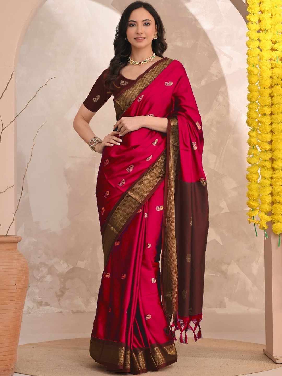 HERE&NOW Woven Design Zari Silk Cotton Paithani Saree