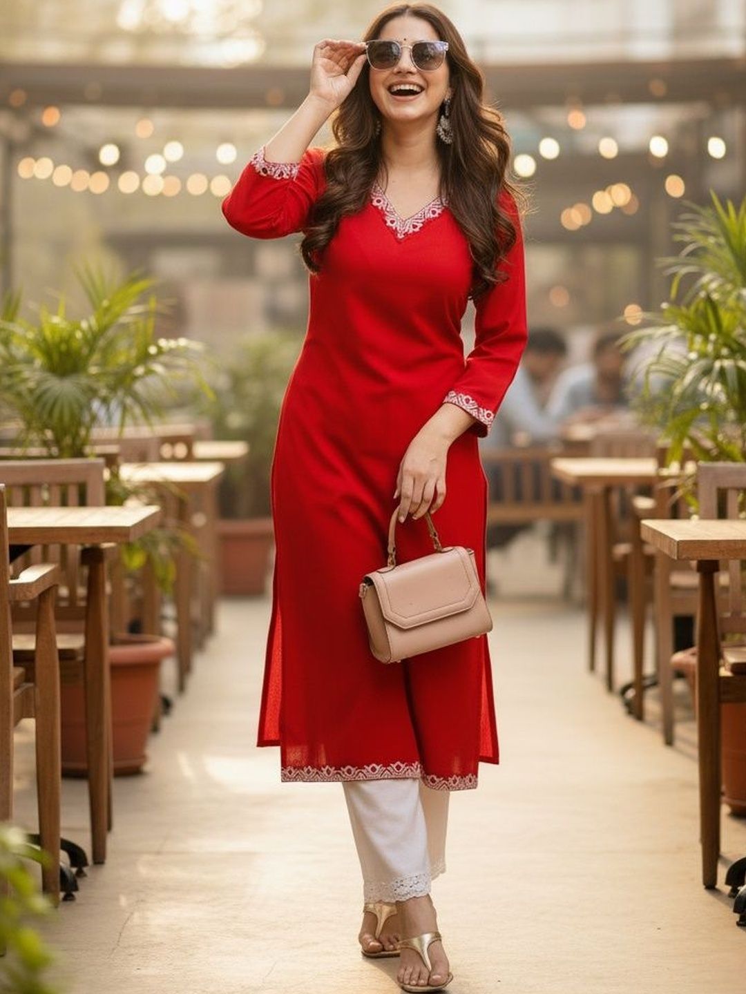 Pjyot by surhi Women Embroidered Thread Work Kurta