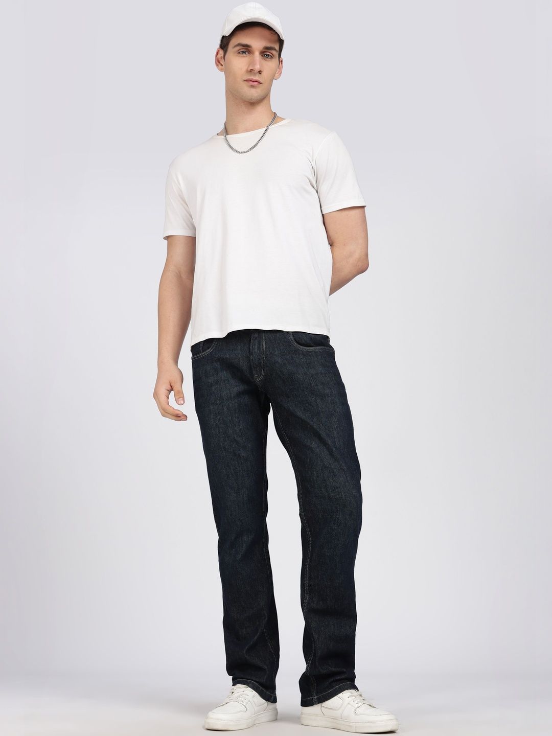 Mast & Harbour Men Straight Fit Mid-Rise Stretchable Jeans