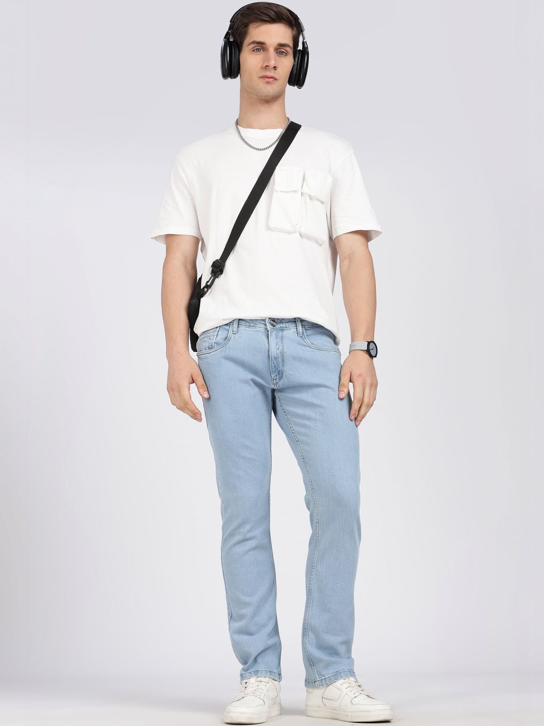 Mast & Harbour Men Straight Fit Mid-Rise Light Fade Stretchable Jeans