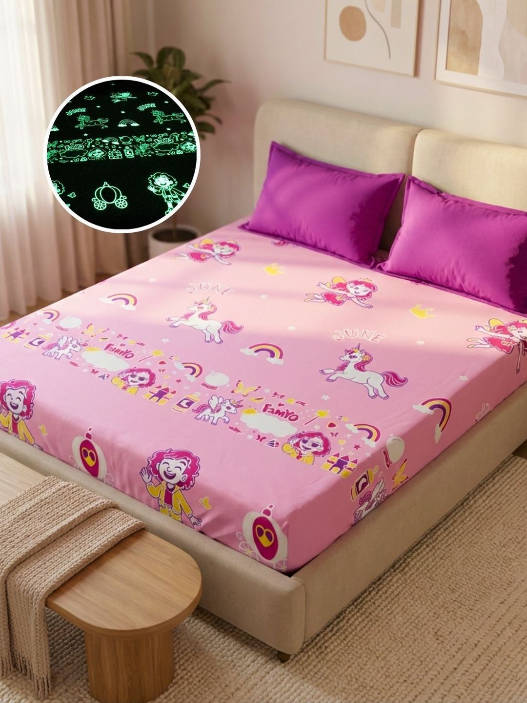 Famyo Famyo Pink Cartoon Characters 300 TC King Bedsheet with 2 Pillow Covers