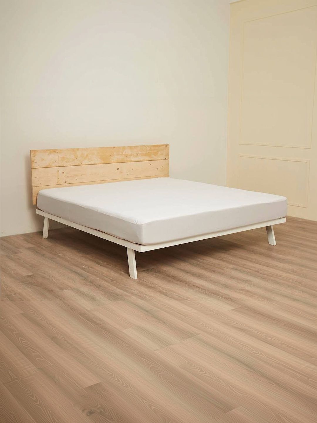 Creeva White Terry Water Resistant Mattress Protector